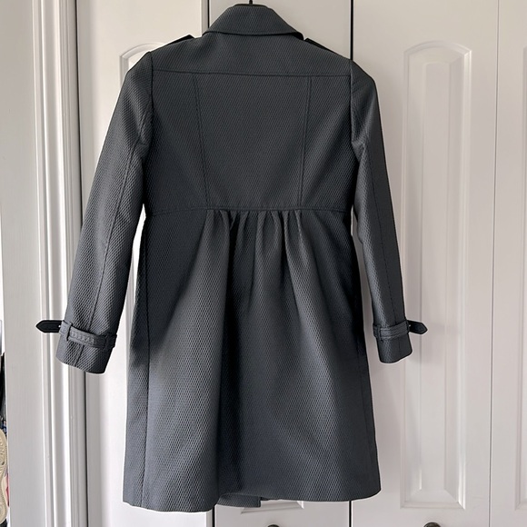 Burberry trench coat - Picture 5 of 16